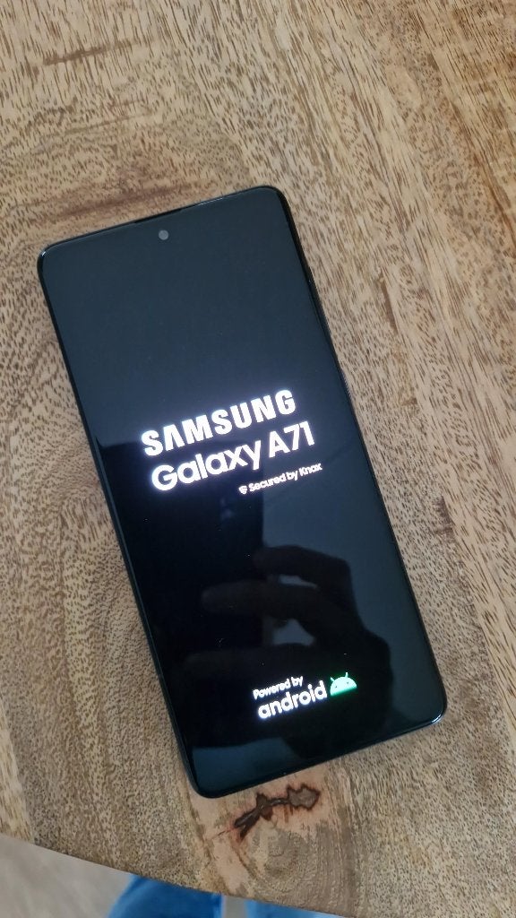 Goedwerkende en nette Samsung Galaxy A71 te koop., Telecommunicatie, Mobiele telefoons | Samsung, Ophalen, Gebruikt, Zwart, Zonder simlock