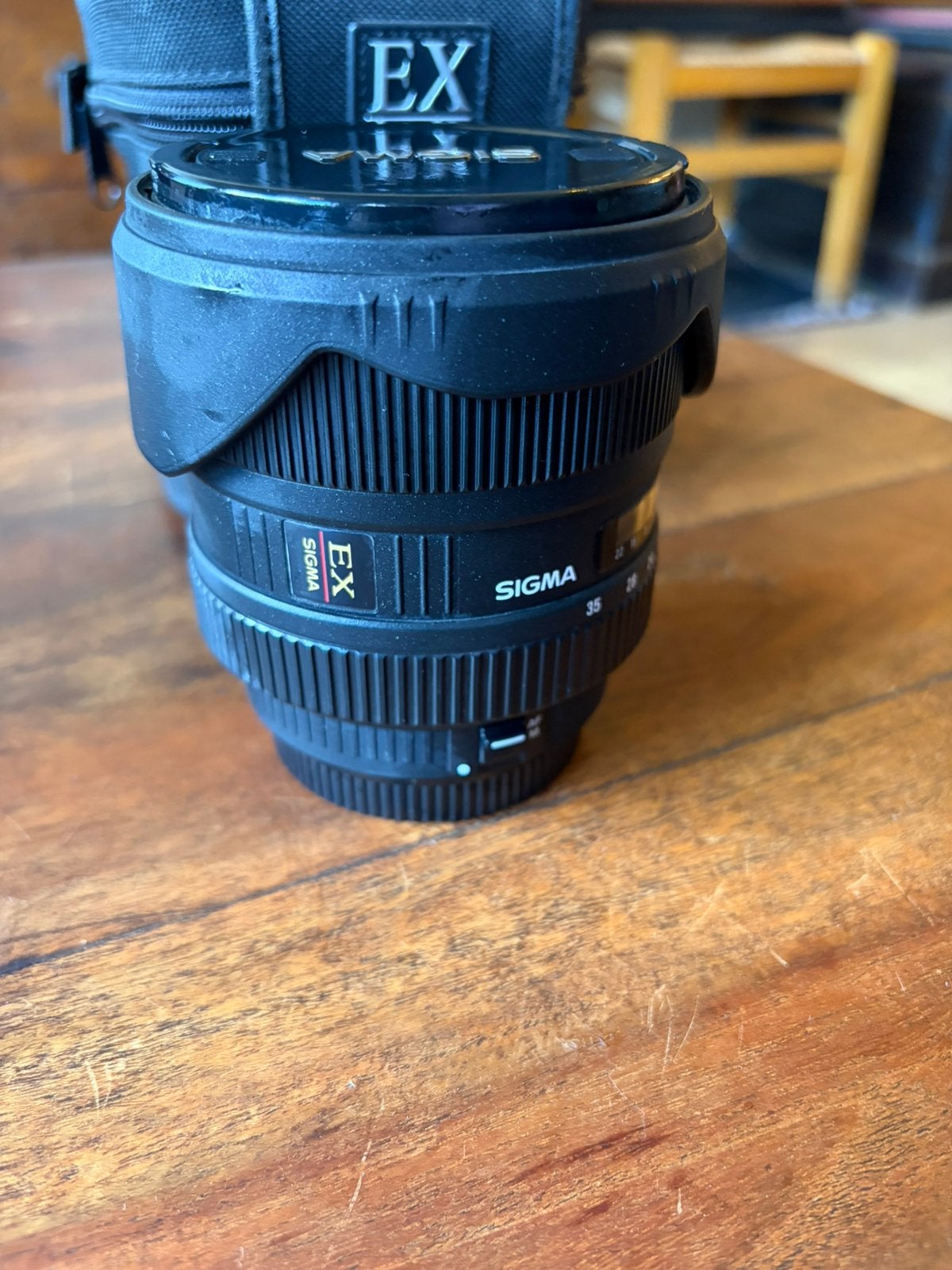 Sigma 17-35mm f/2.8-4 EX DG HSM — Canon AF vatting, Ophalen, Zo goed als nieuw, Groothoeklens