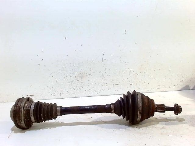 Aandrijfas links voor Volkswagen Touran, Auto-onderdelen, Onderdelen@venauto.nl, Van der Ven Autorecycling B.V., Gebruikt, Ettenseweg 76, 4706 PB Roosendaal, The Netherlands