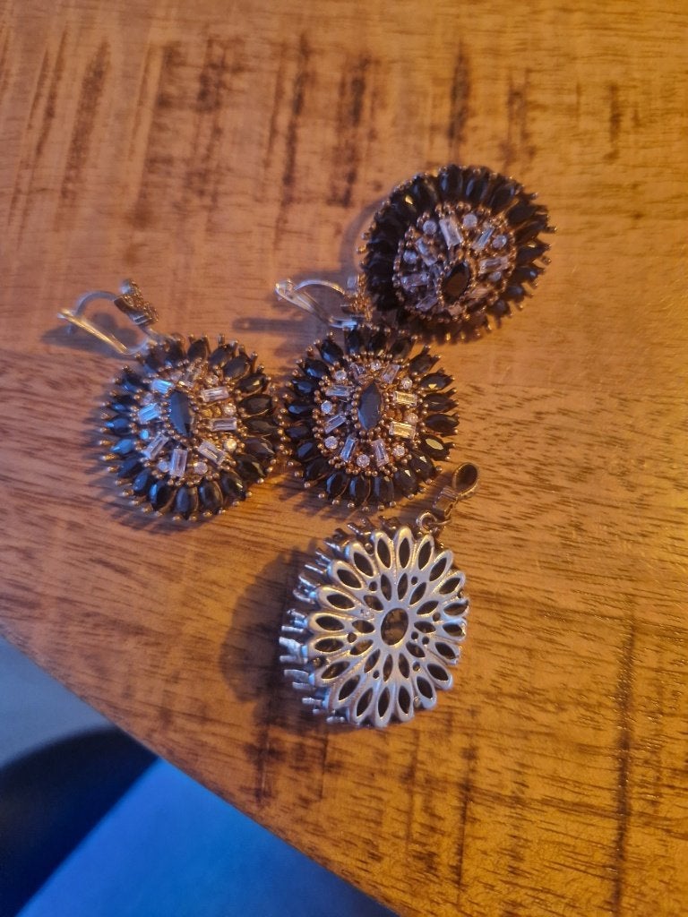 925 zilveren set met onyx. Ringmaat 18., Ophalen of Verzenden, Zilver, Ring, Met edelsteen
