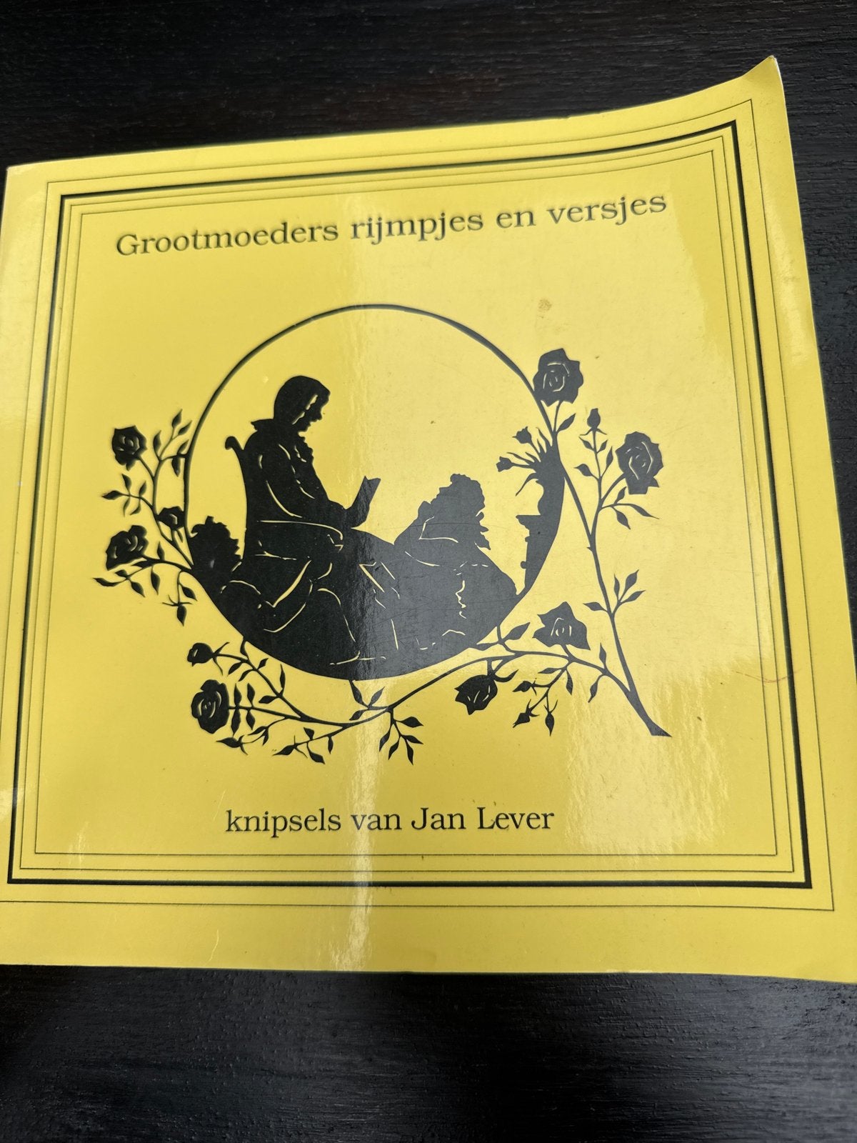 Grootmoeders rijmpjes en versjes - Jan Lever, Ophalen, Gelezen, Fictie algemeen