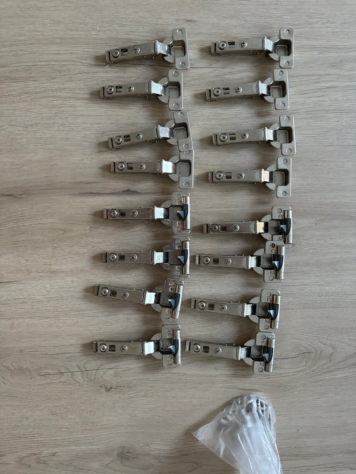 IKEA Scharnieren (16 stuks) - Excl. Montageplaat, Ophalen of Verzenden, Zo goed als nieuw