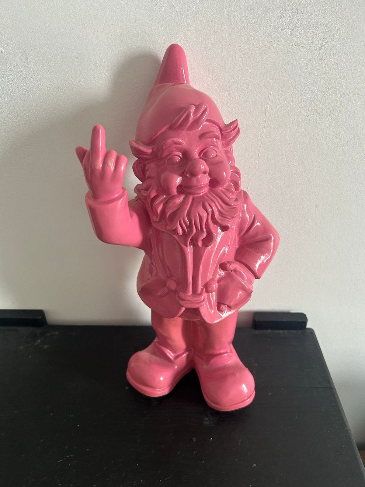 Roze kabouter met middelvinger - Uniek decoratiestuk, Ophalen, Gebruikt, Overige stijlen, Roze