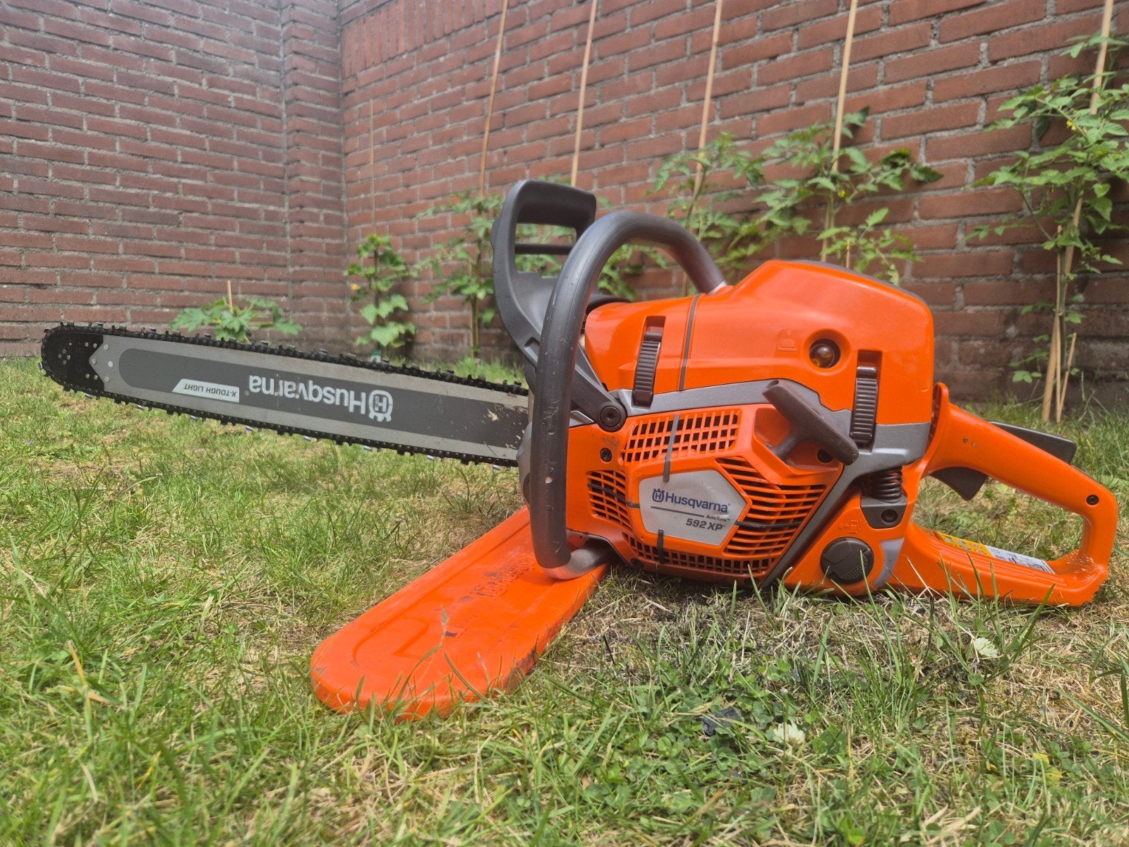Zo goed als nieuwe Husqvarna 592 xp kettingzaag, Ophalen of Verzenden