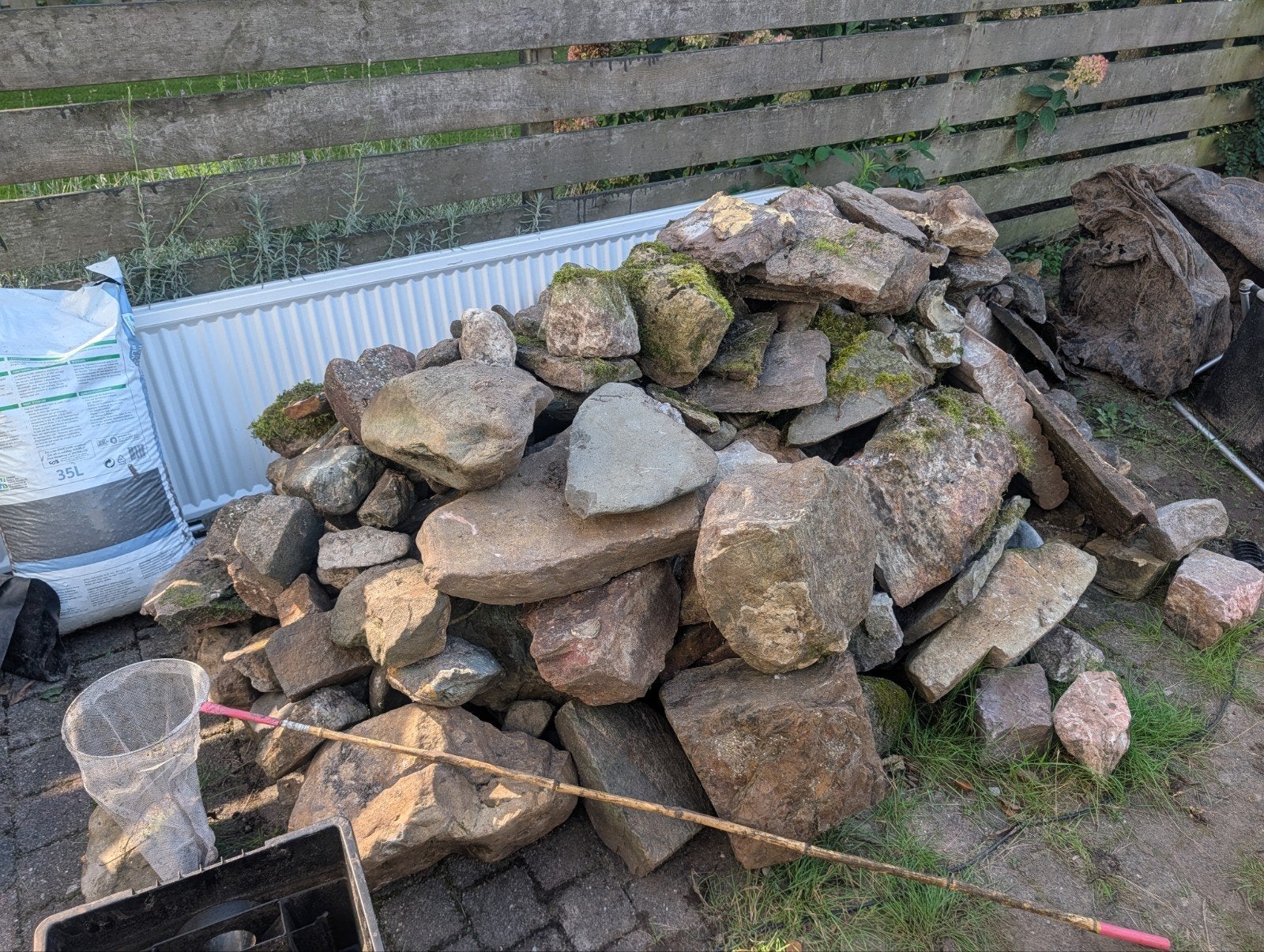 partij natuurstenen rotsen en keien voor tuin/vijver, Ophalen, Overige materialen, Gebruikt, Kei