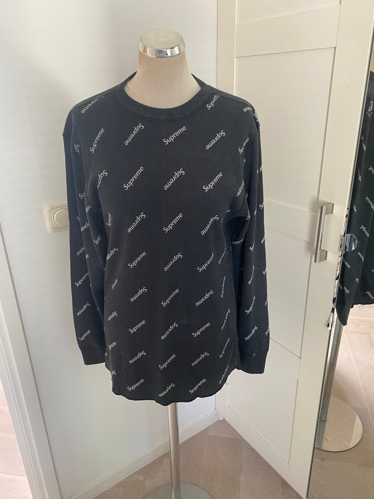 Supreme Hanes Thermal Crewneck Zwart Maat L, Ophalen of Verzenden, Zo goed als nieuw, Maat 52/54 (L), Zwart