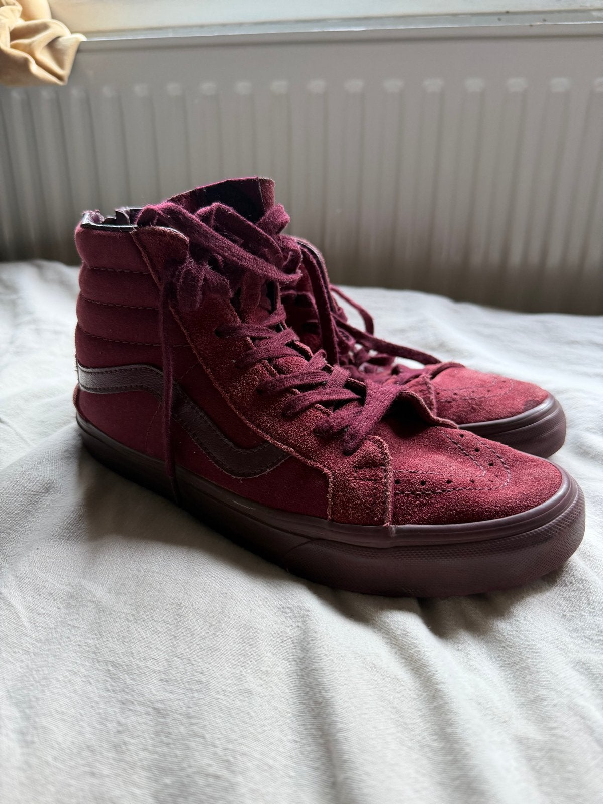Vans Sk8-Hi Sneakers Bordeauxrood Maat 42, Kleding | Dames, Schoenen, Ophalen, Gedragen, Rood, Sneakers of Gympen