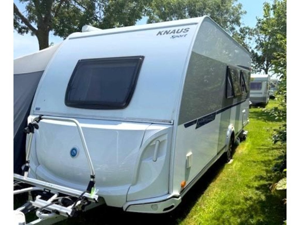 Knaus Sport Silver Selection 500 QDK | Stapelbed, Schokbreker, Bedrijf, Treinzit, Dwarsbed
