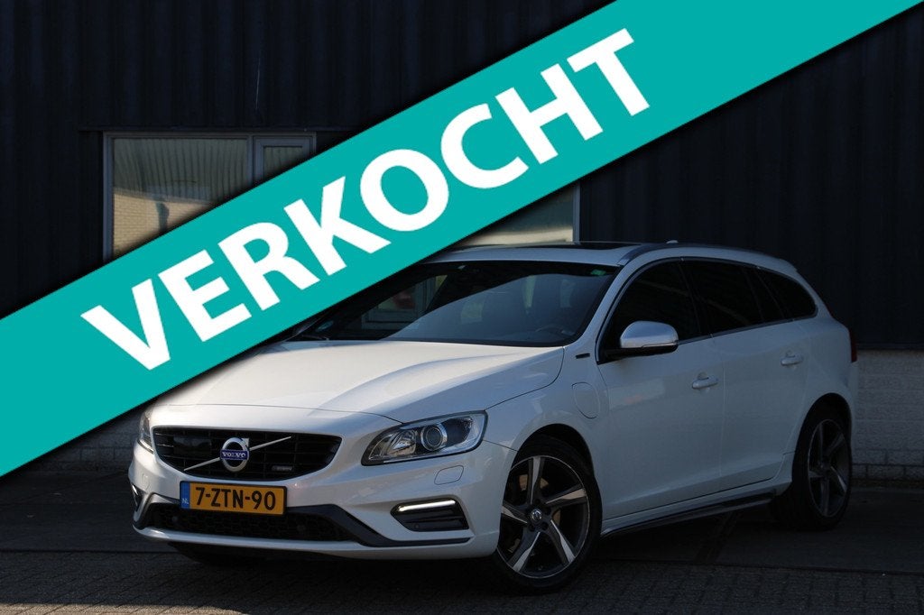 Volvo V60 2.4 D6 AWD Plug-In Hybrid R-Design, Auto's, Volvo, Automaat, Wit, Vierwielaandrijving, 11 kWh