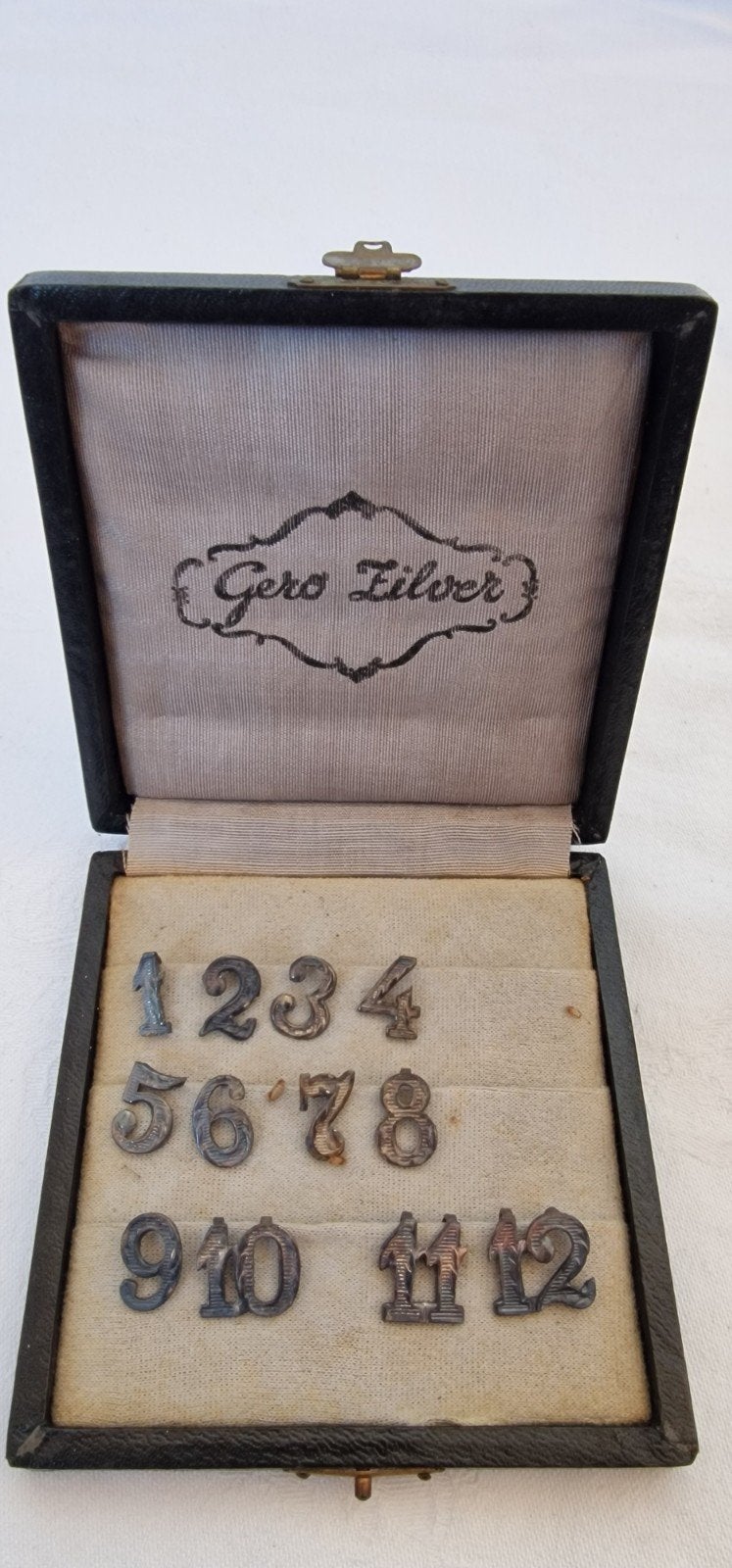 Gero Zilveren Tafelnummers 1-12 in Originele Doos, Antiek en Kunst, Ophalen of Verzenden, Zilver