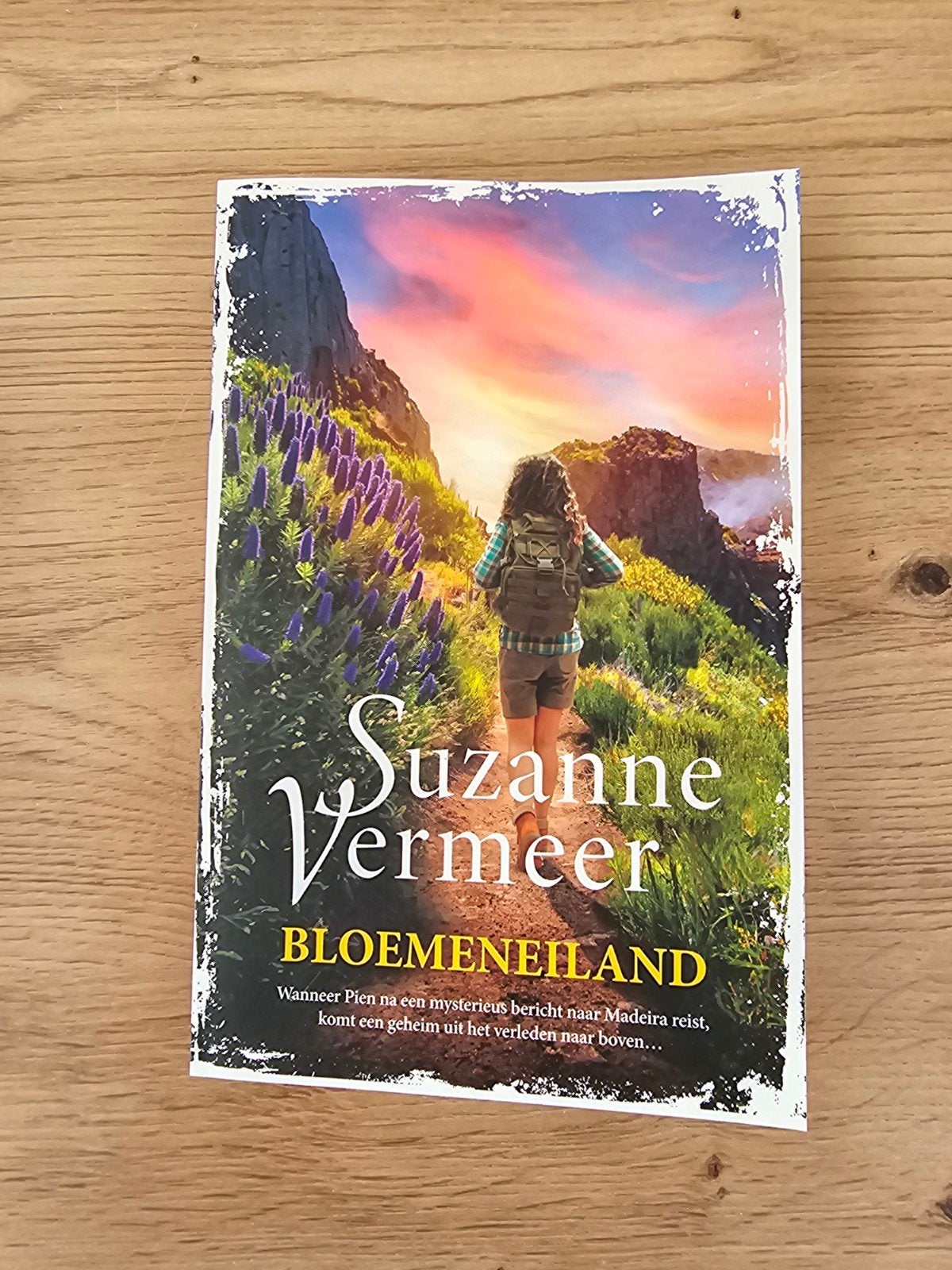 Bloemeneiland, Ophalen, Zo goed als nieuw, Suzanne Vermeer