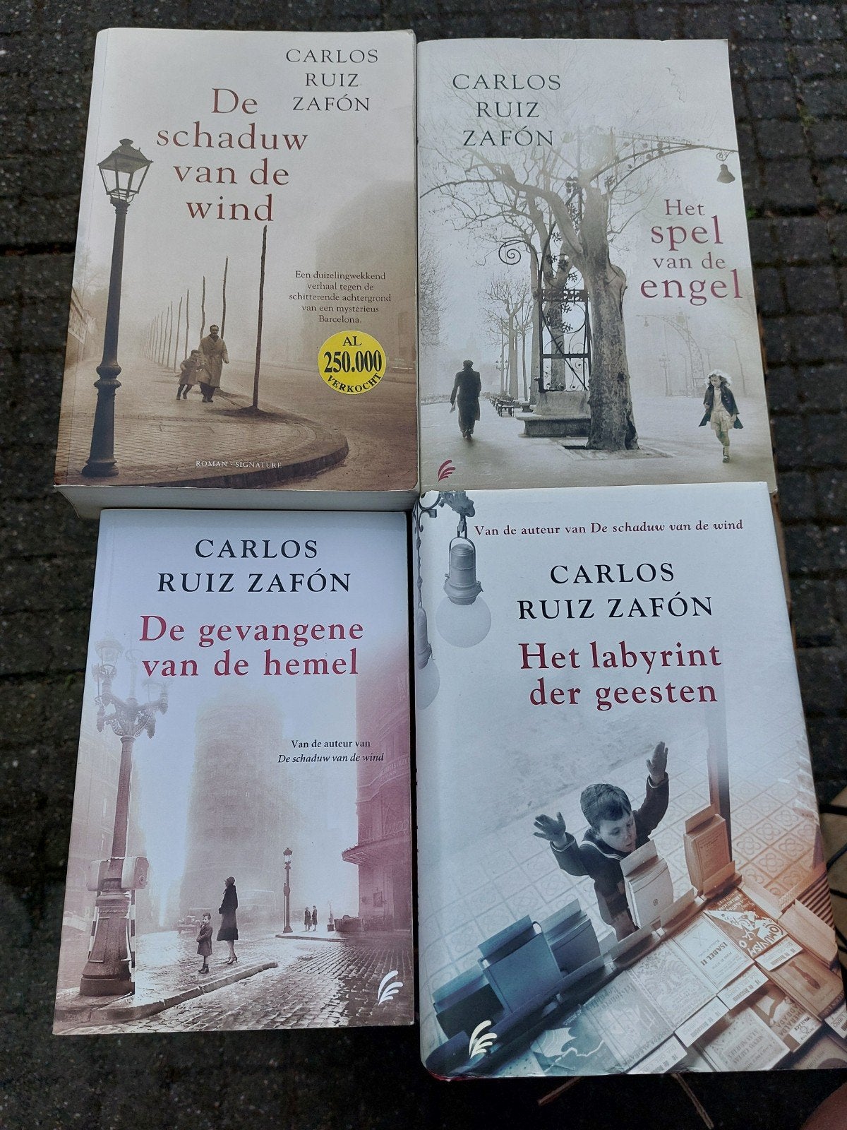 Het Kerkhof der Vergeten Boeken complete serie, Boeken, Ophalen of Verzenden, Gelezen, Carlos Ruiz Zafón, Europa overig