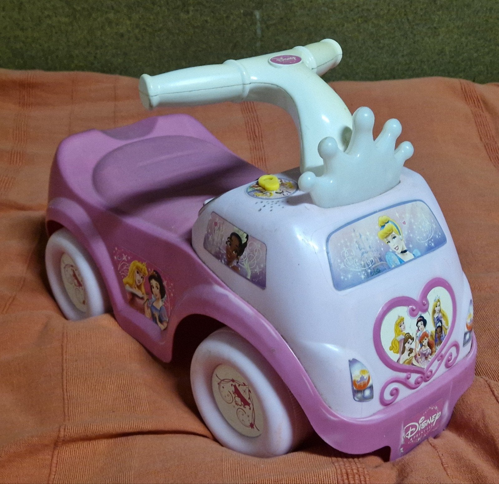 Disney Prinsessen Loopauto - met licht & geluid, Ophalen, Gebruikt, Loopvoertuig