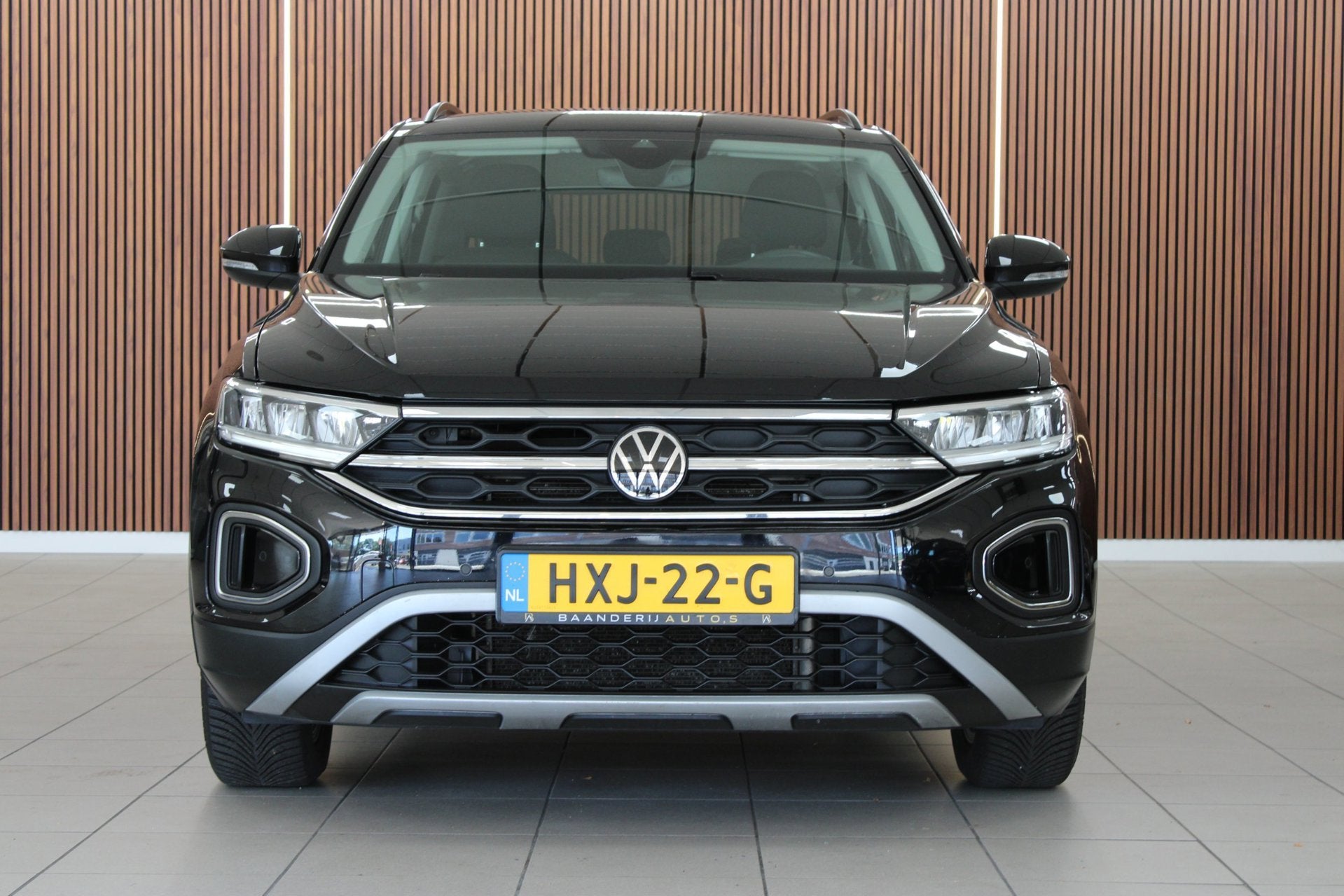 Volkswagen T-ROC 1.5 TSI Life Automaat | Airco | Adaptieve c, Auto's, Volkswagen, Stof, 4 cilinders, 150 pk, Zwart