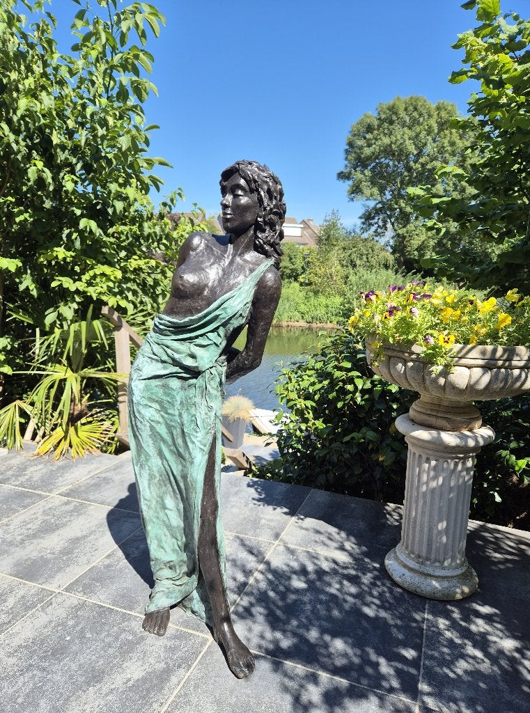 Marianne Houtkamp "Levens" groot en zwaar bronzen tuinbeeld., Ophalen