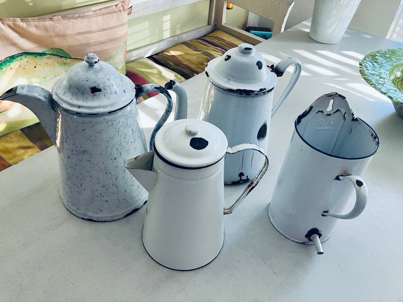 Set van 4 vintage emaille kannen - wit voor de sier, Ophalen of Verzenden
