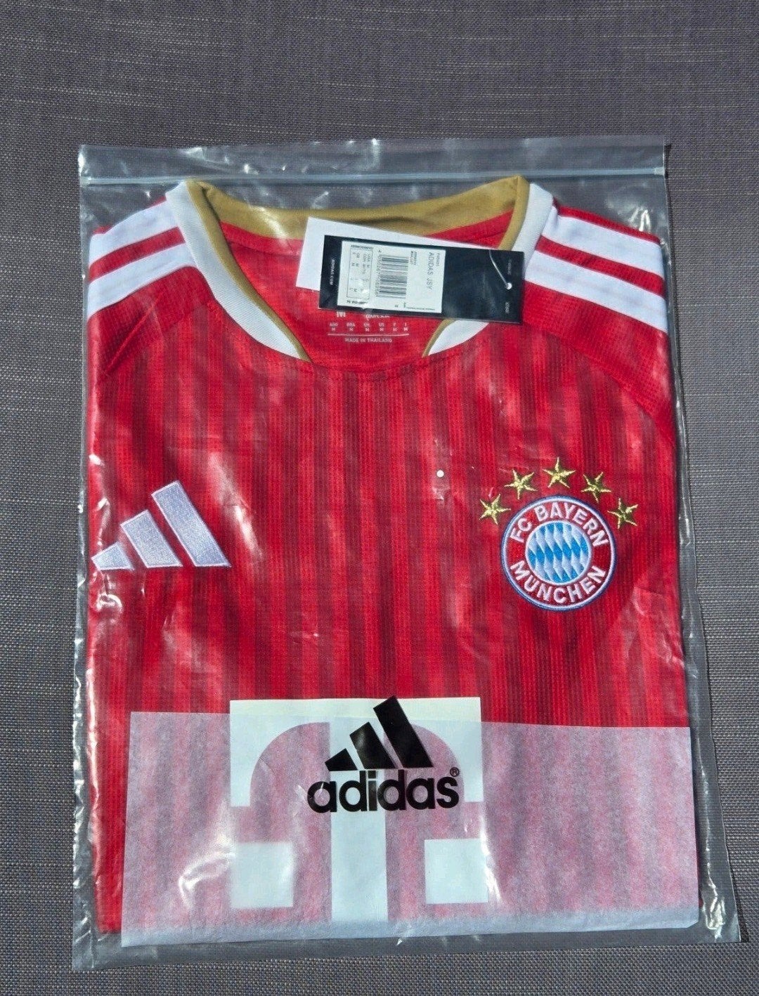 Nieuw FC Bayern München Thuisshirt Maat M, Maat M, Ophalen of Verzenden, Nieuw, Shirt