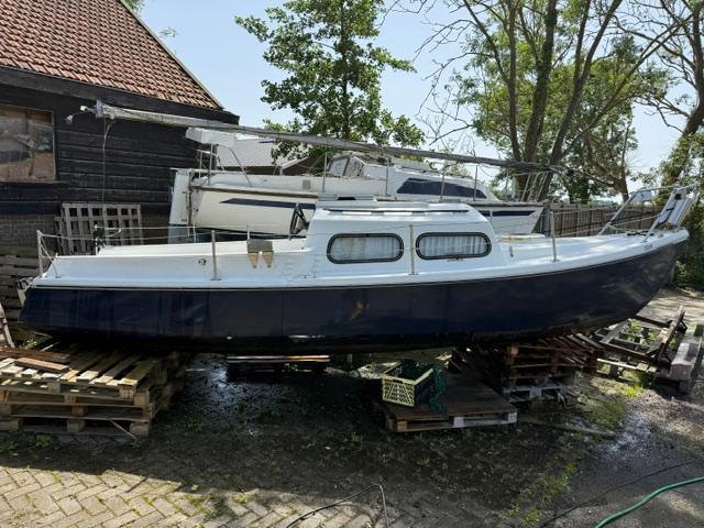 Friendship 23 (bj 1985), Gebruikt, Polyester, Overige brandstoffen
