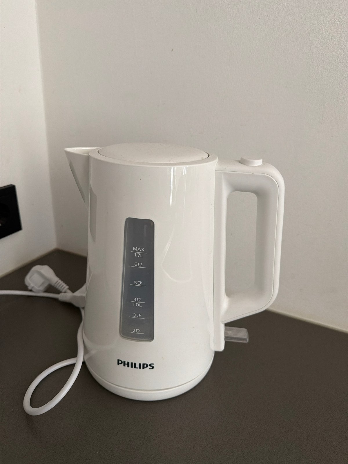 Philips waterkoker - Wit, 1.7L, 1 tot 2 liter, Ophalen, Gebruikt, Draadloos
