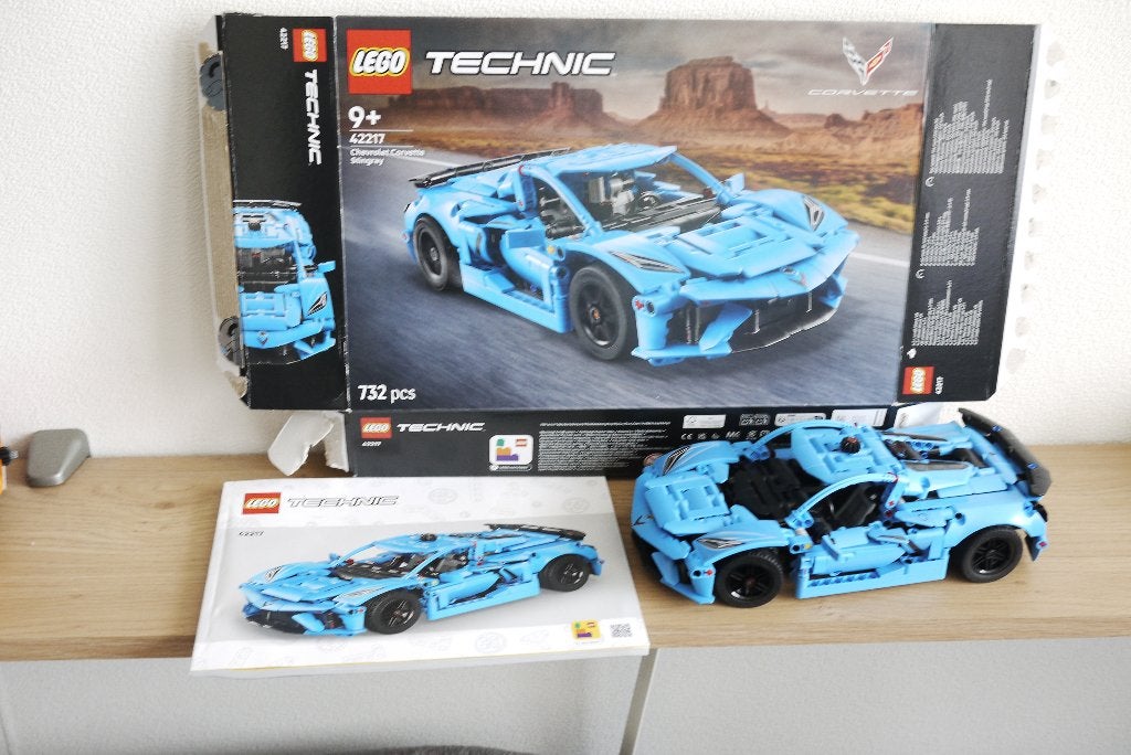 modelbouw auto lego  technic 42217 blauw chervrolet corvette, Auto, Groter dan 1:32, Nieuw, Ophalen
