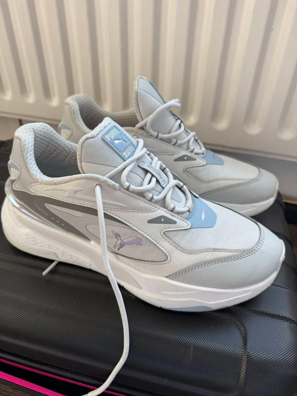 Puma sneakers, Kleding | Dames, Schoenen, Ophalen of Verzenden, Zo goed als nieuw, Wit, Sneakers of Gympen