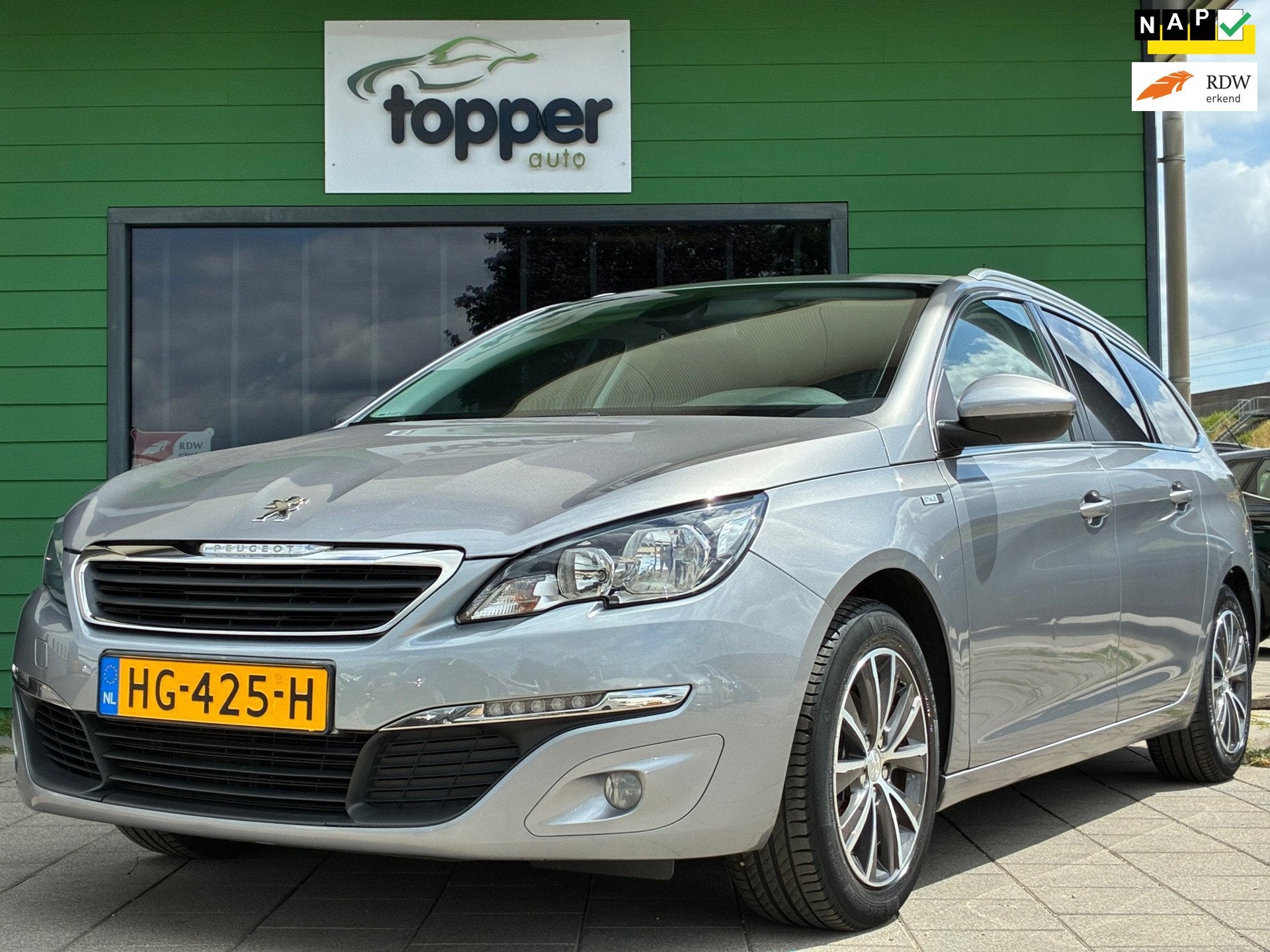 Peugeot 308 SW 1.2 PureTech Style|2e Eigenaar|D-riem v.v.|Na, Voorwielaandrijving, Dealer onderhouden, Gebruikt, Euro 6