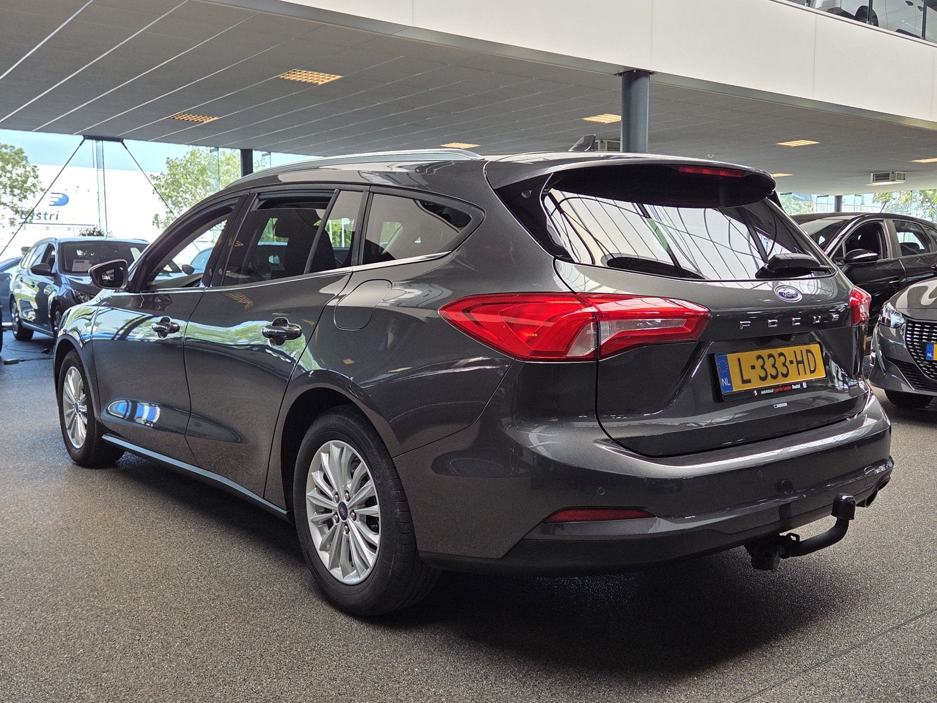 Ford FOCUS Wagon 1.0 EcoBoost Titanium X Business, Ecc, Trek, Gebruikt, Automatische klimaatregeling, Origineel Nederlands, Zilver of Grijs