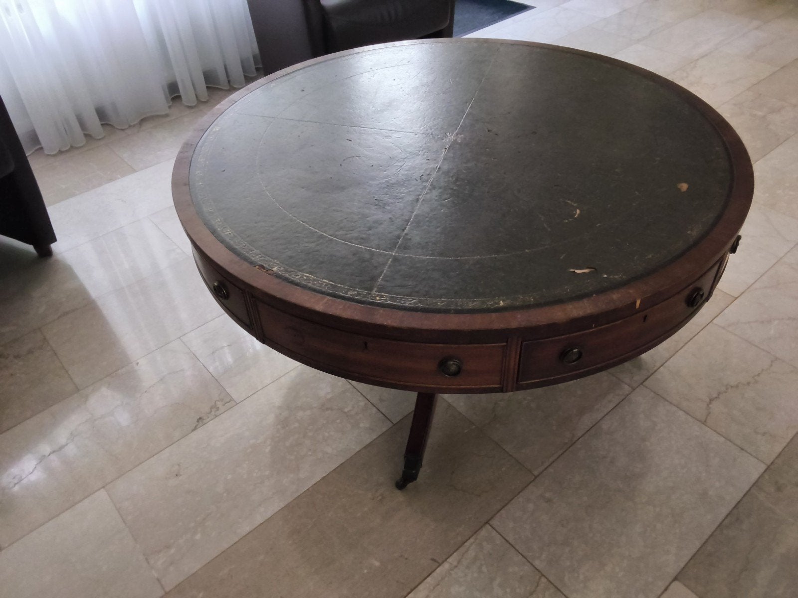 Klassieke engelse mahoniehouten trommeltafel, Ophalen