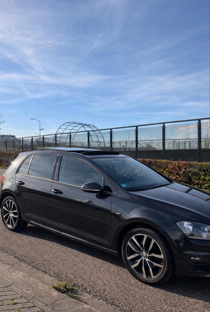 Volkswagen Golf 1.2 TSI 77KW 5D 2014 Grijs, Voorwielaandrijving, 4 cilinders, 610 kg, 49 €/maand