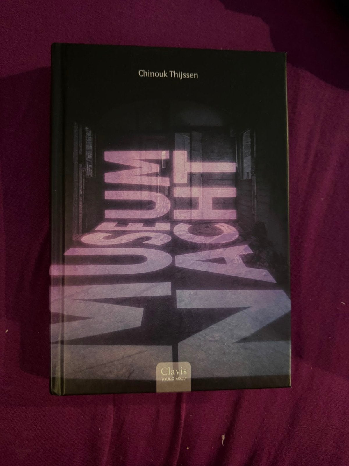 Nachtmuseum - Chinouk Thijssen (Young Adult Thriller), Ophalen of Verzenden, Zo goed als nieuw, Chinouk Thijssen, Nederland