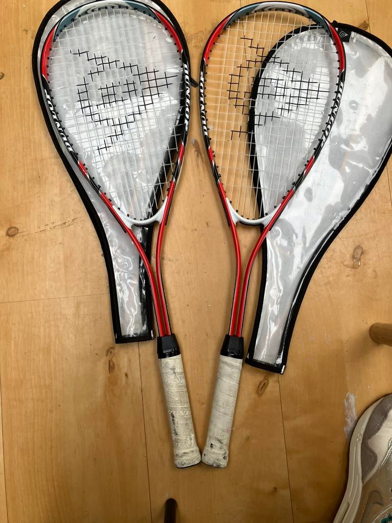 2 st. Dunlop squash rackets aero ti, Sport en Fitness, Squash, Ophalen, Zo goed als nieuw