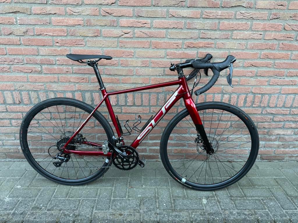 Superior X-Road 54cm (M) rood/chroom/zwart, 28 inch, Aluminium, Zo goed als nieuw, 15 tot 20 versnellingen