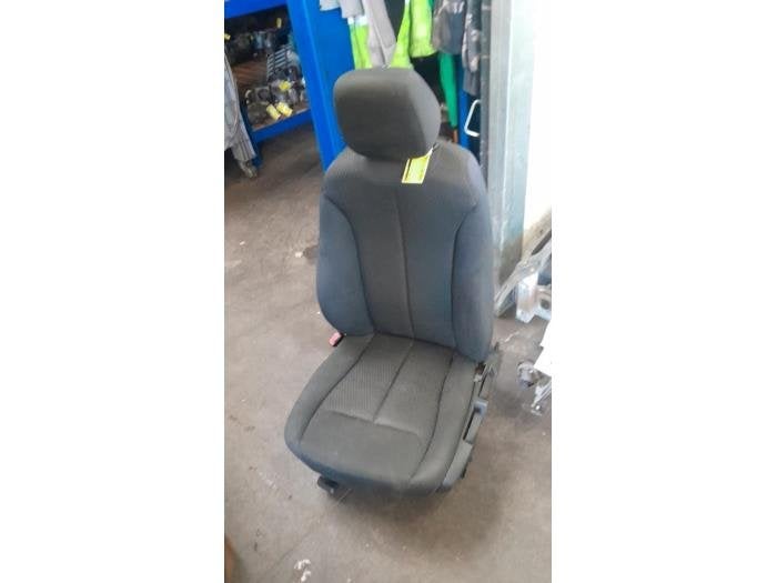 Stoel links van een BMW 1-Serie, Auto-onderdelen, Interieur en Bekleding, Gebruikt, -, -, Ophalen of Verzenden