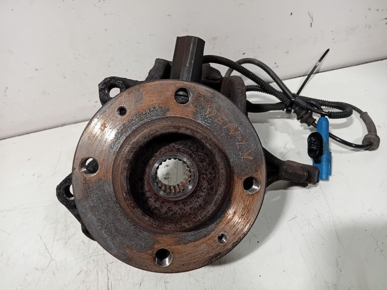 Wielnaaf links voor Peugeot 208, Onderdelen@venauto.nl, Van der Ven Autorecycling B.V., Gebruikt, Ettenseweg 76, 4706 PB Roosendaal, The Netherlands