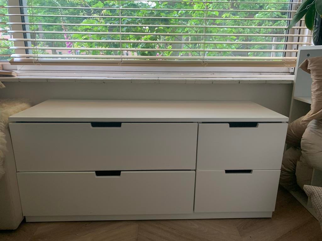 IKEA Nordli ladekast met lichte gebruikssporen, Huis en Inrichting, Ophalen, 100 tot 150 cm, Zo goed als nieuw, 3 of 4 laden