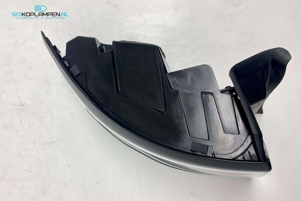 Land Rover Discovery Sport L550 Facelift achterlicht links k, -, -, Ophalen of Verzenden, -