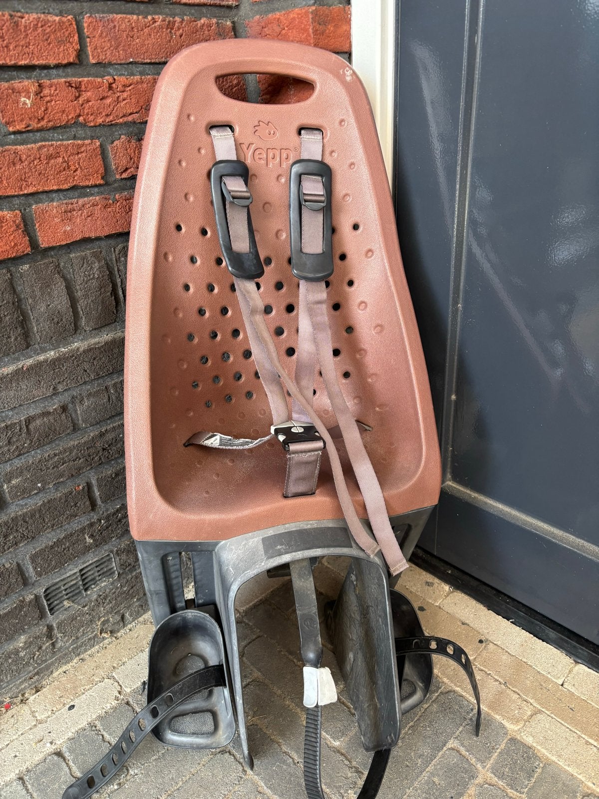 Yepp achterzitje incl adapter, Achterzitje, Ophalen, 15 t/m 25 kg, Gebruikt