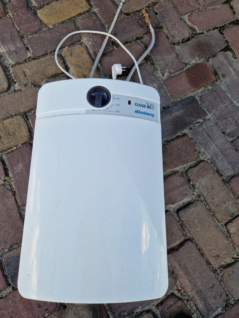close-in boiler, Minder dan 20 liter, Ophalen of Verzenden, Gebruikt, Boiler