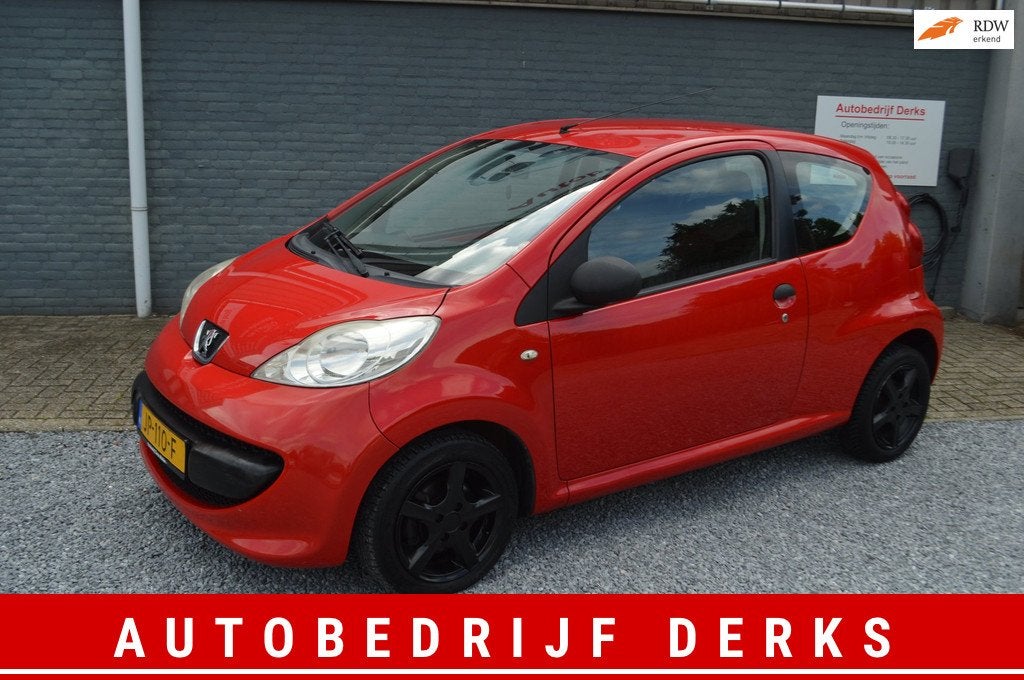 Peugeot 107 1.0-12V XR Stuurbekrachtiging Jaar APK Garantie, Voorwielaandrijving, Airbags, Stof, Gebruikt