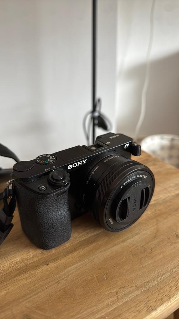 Sony A6000, Audio, Tv en Foto, Fotocamera's Digitaal, Ophalen, Zo goed als nieuw, Sony, Geen optische zoom