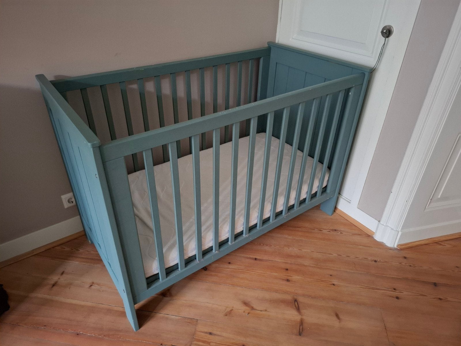 Baby bedje 120x60cm met matras en hoeslakens, Ophalen, Gebruikt, Ledikant
