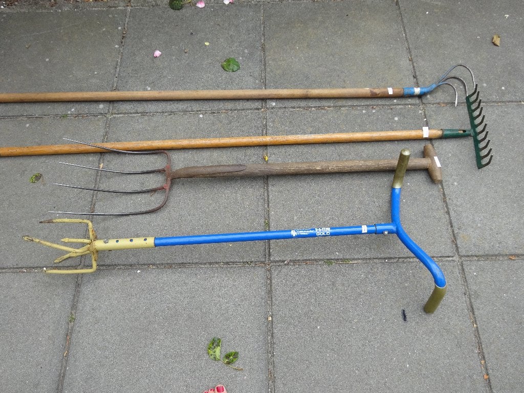 tuin gereedschap, Ophalen, Gebruikt