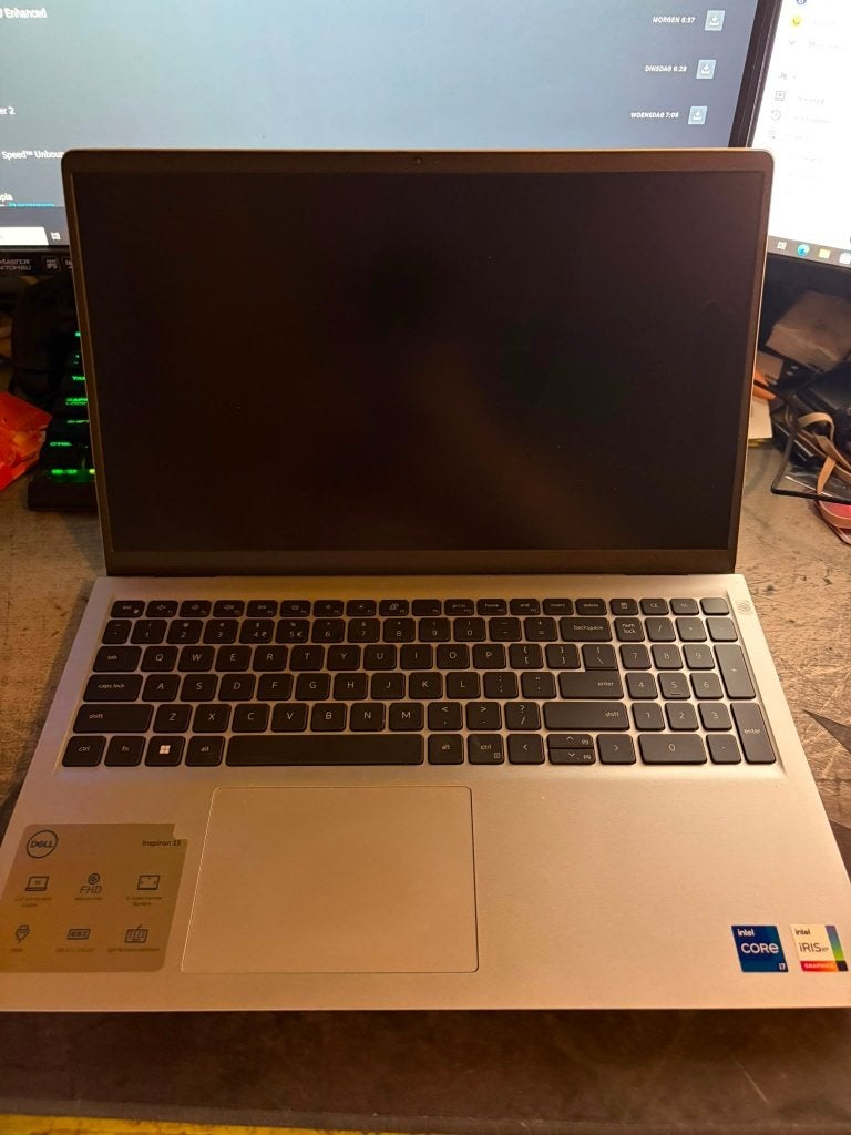 Dell Inspiron 15 laptop - Intel Core i7, 15.6" FHD, Ophalen, Met videokaart, Zo goed als nieuw, Dell