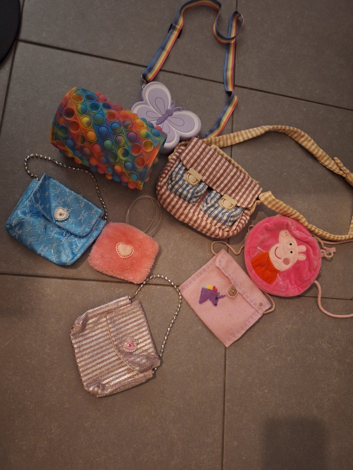 Leuke kindertasjes mapjes o.a. Zara Frozen Peppa Pig, Ophalen, Overige kleuren, Oorbellen