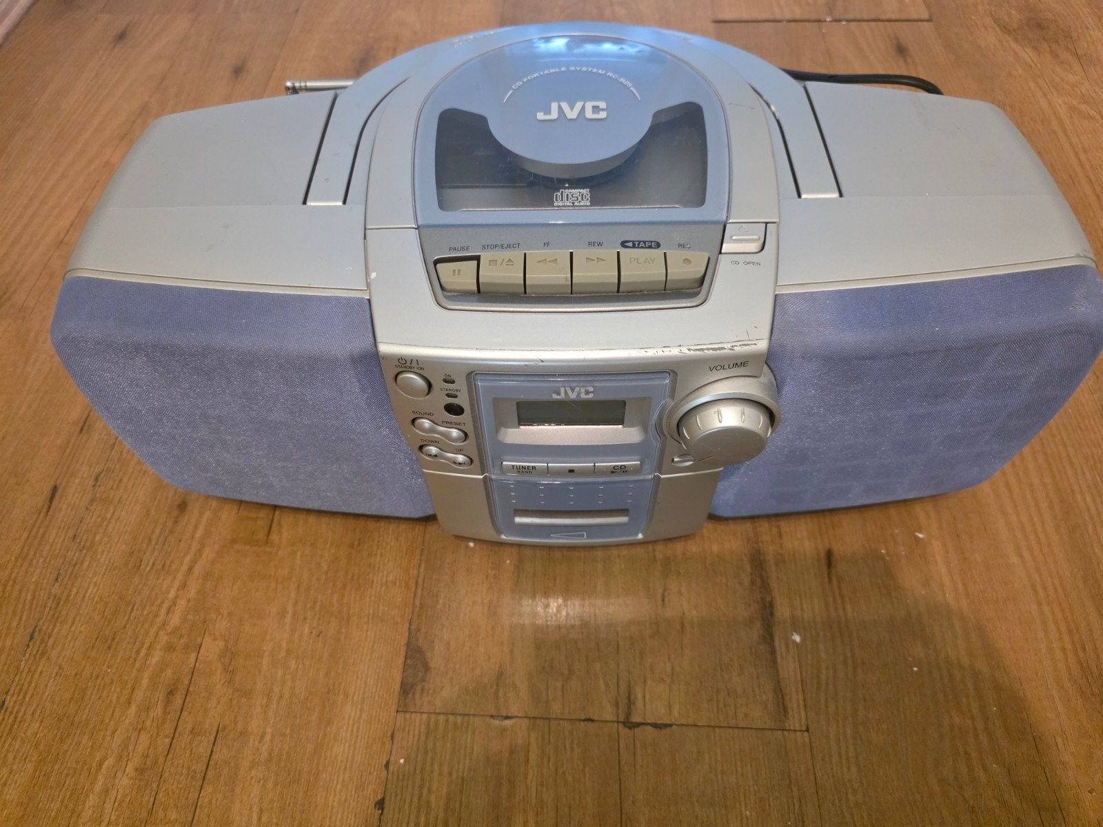 JVC Draagbare CD-speler met Radio - Boombox, Ophalen, Gebruikt, JVC, Draagbaar