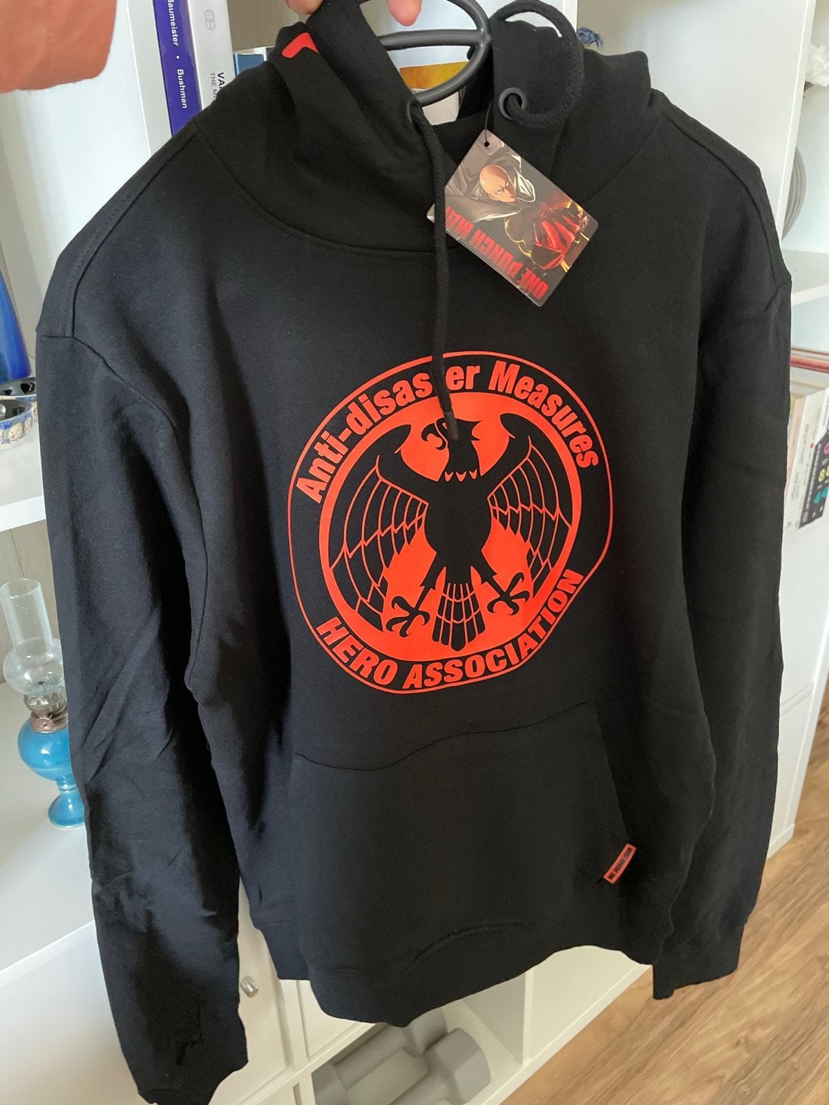 One Punch Man Hoodie Zwart - Nieuw met labels, Ophalen of Verzenden, Nieuw, Maat 48/50 (M), Zwart