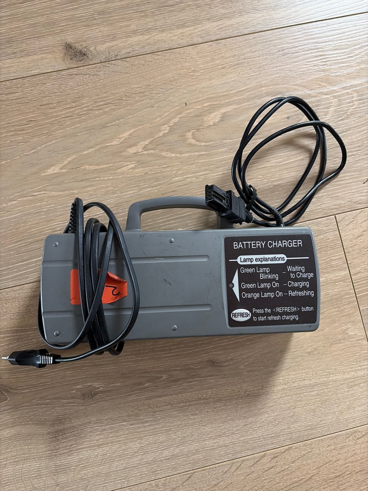 Yamaha Motor Co. Ltd. Acculader - 24V 2.0A, Gebruikt, Overige automerken