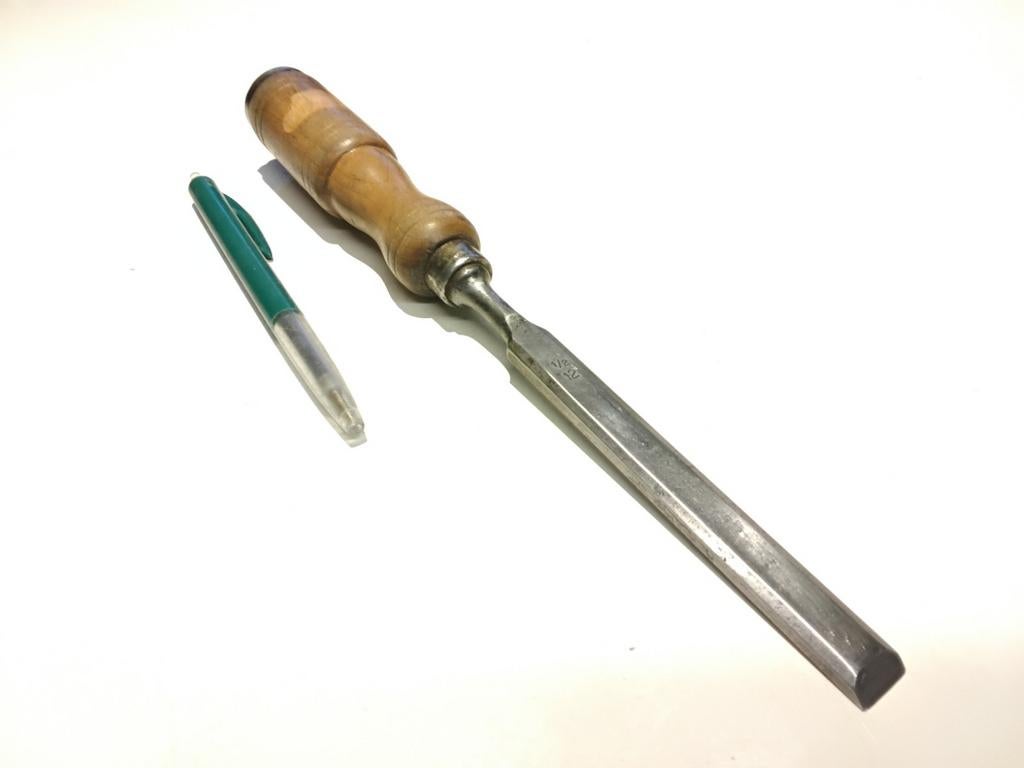 Mooie beitel van Nooitgedagt 12mm, Antiek en Kunst, Ophalen of Verzenden