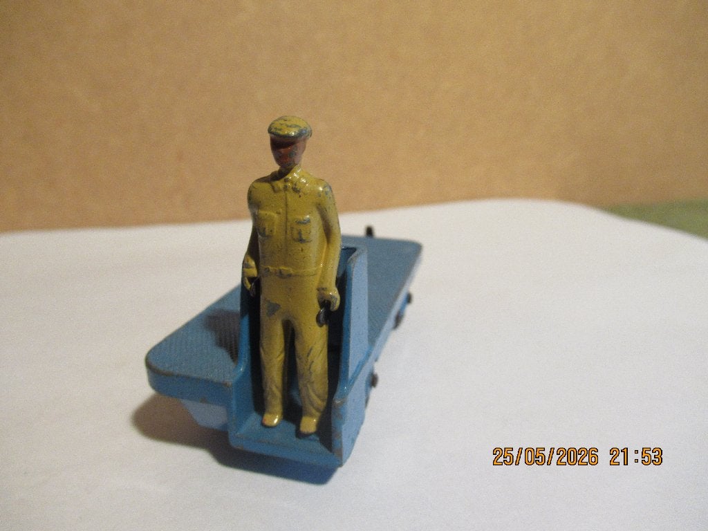 Dinky toy  BEV truck, Ophalen of Verzenden, Zo goed als nieuw, Auto, Dinky Toys