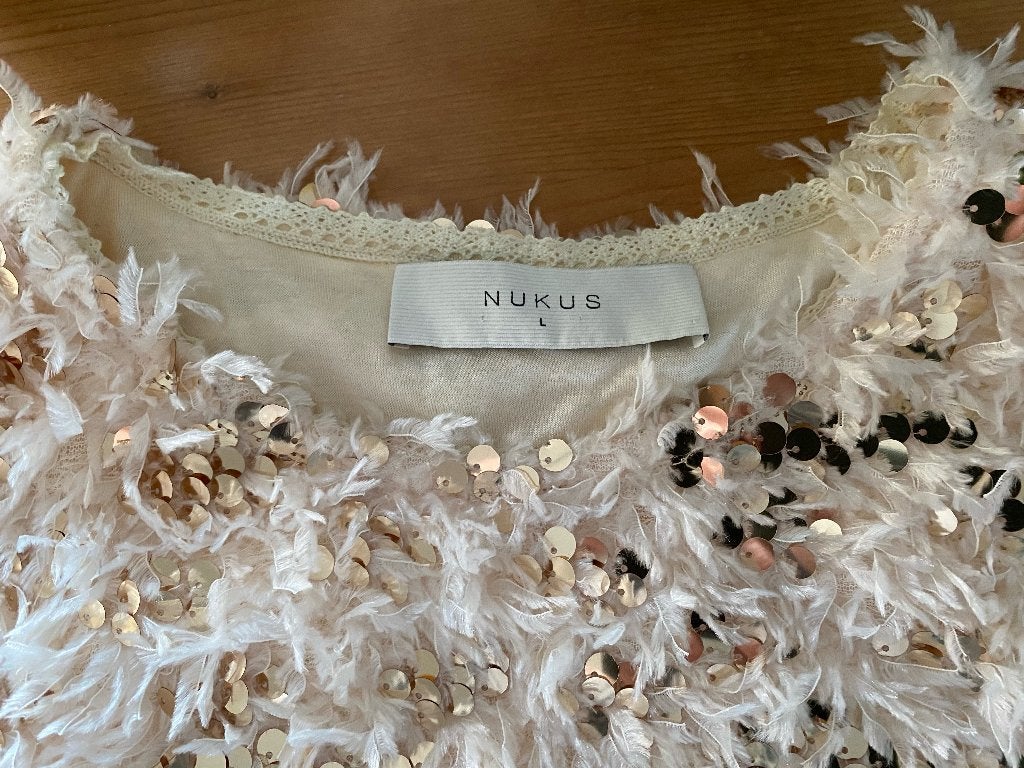Nukus truitje met paletjes, Beige, Maat 42/44 (L), Ophalen of Verzenden, Zo goed als nieuw